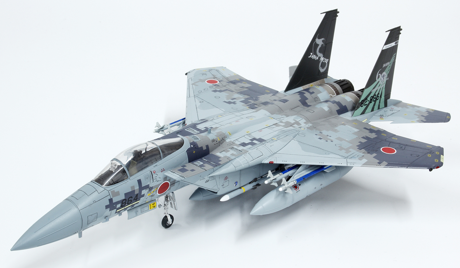 1/72 F-15J イーグル 第303飛行隊 航空自衛隊60周年記念塗装機 [AC-33] - 3,502円 : ホビーショップ サニー,  下北沢にあるプラモデルとTOYのお店です。