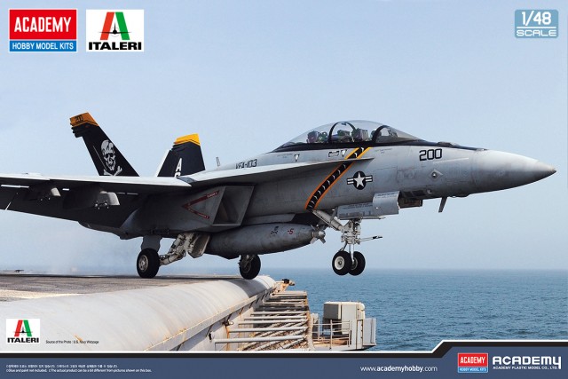 1/48 F/A-18F "VF-103 ジョリーロジャース"