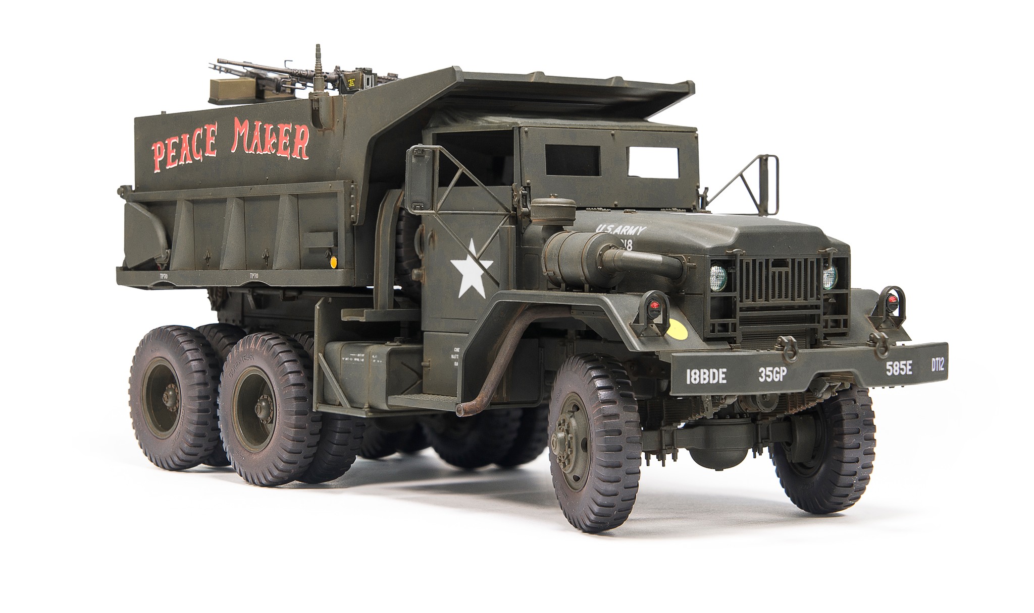 1/35　M51A2 5t ダンプガントラック