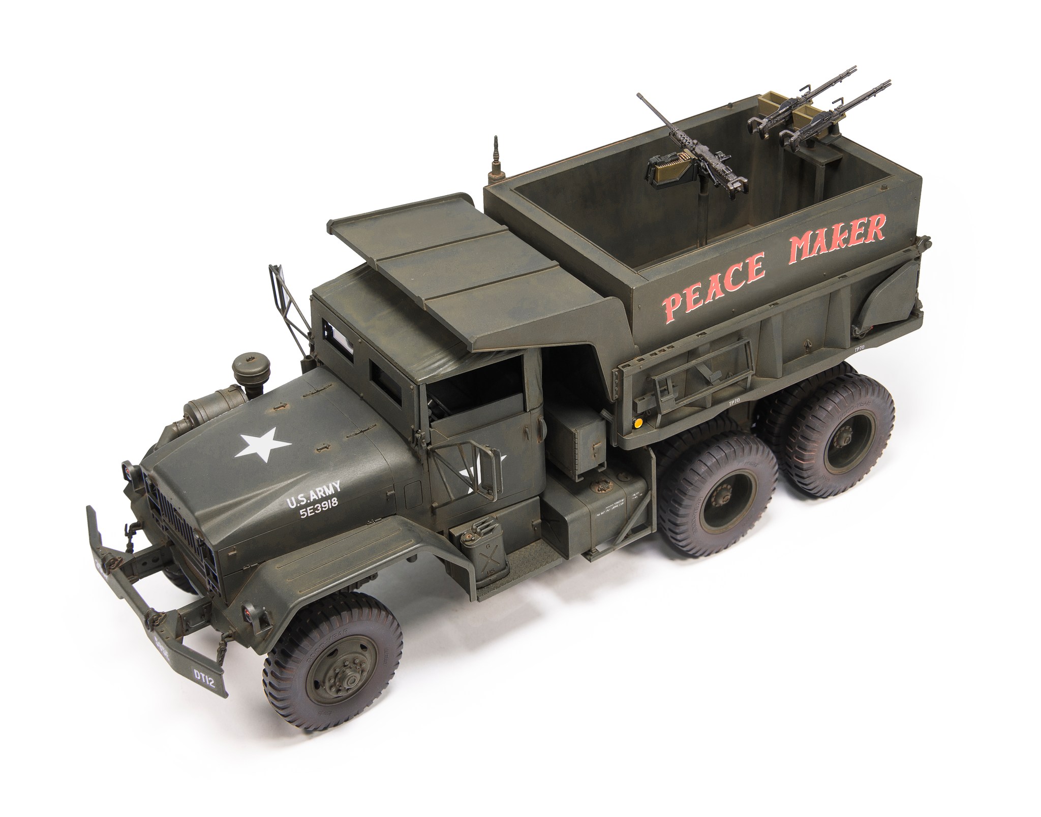 1/35　M51A2 5t ダンプガントラック