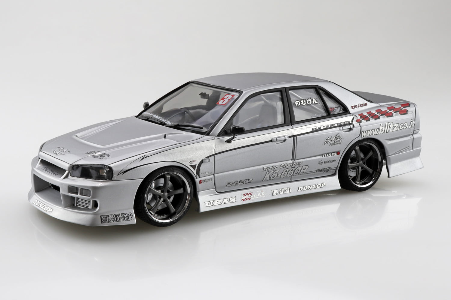 1/24 URAS 2002 D1Specレプリカ ER34 スカイライン '01(ニッサン)