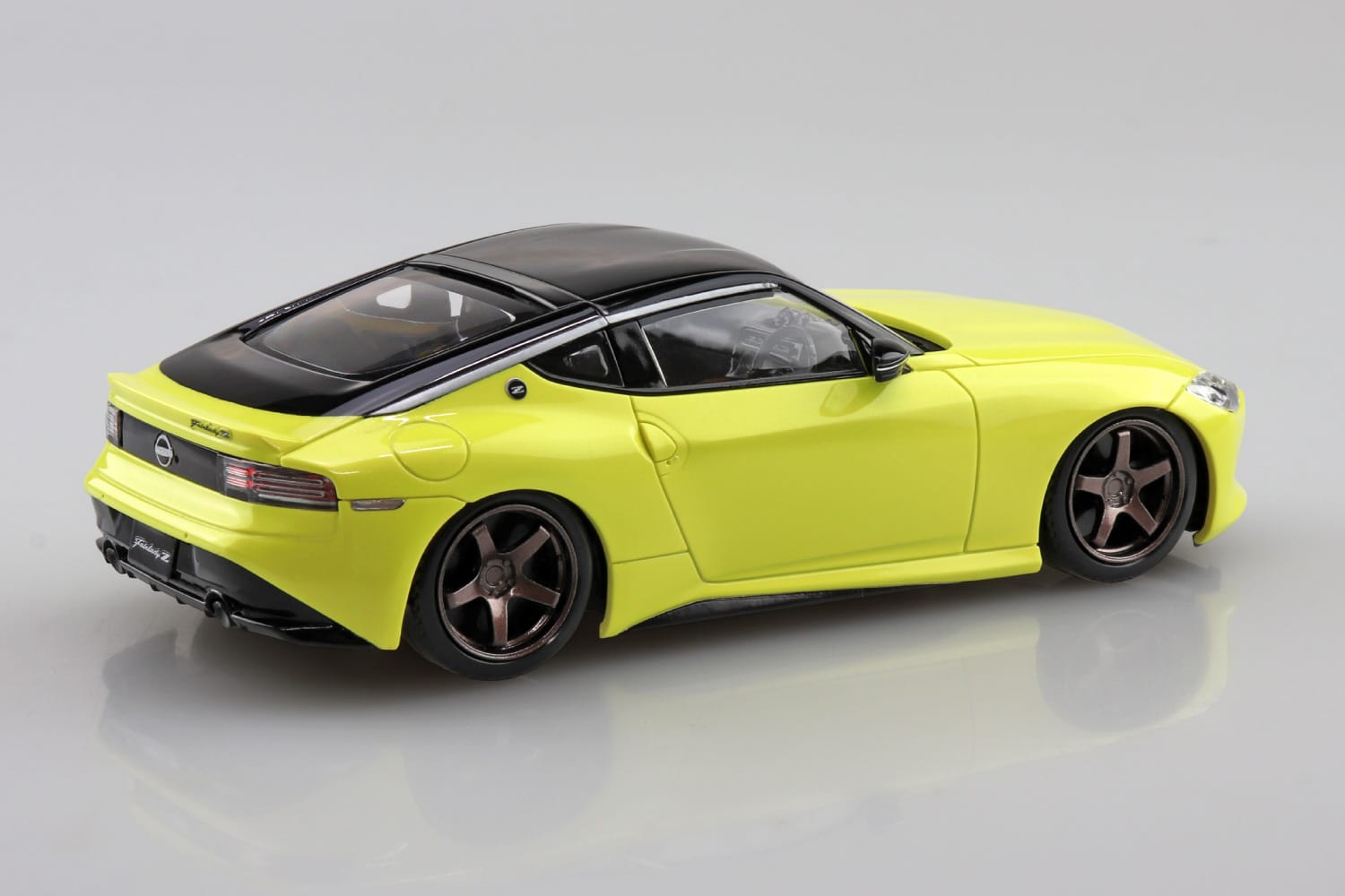 1/32　ニッサン RZ34 フェアレディZ カスタムホイール(イカズチイエロー)