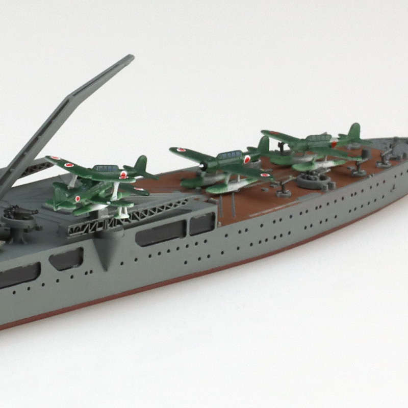 1/700　日本海軍 重巡洋艦 利根