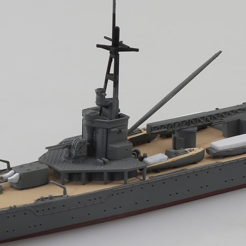 1/700　日本海軍 軽巡洋艦 香取