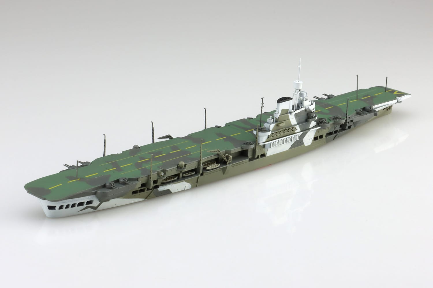 1/700 英国海軍 航空母艦 ビクトリアス [717] - 2,992円 : ホビー