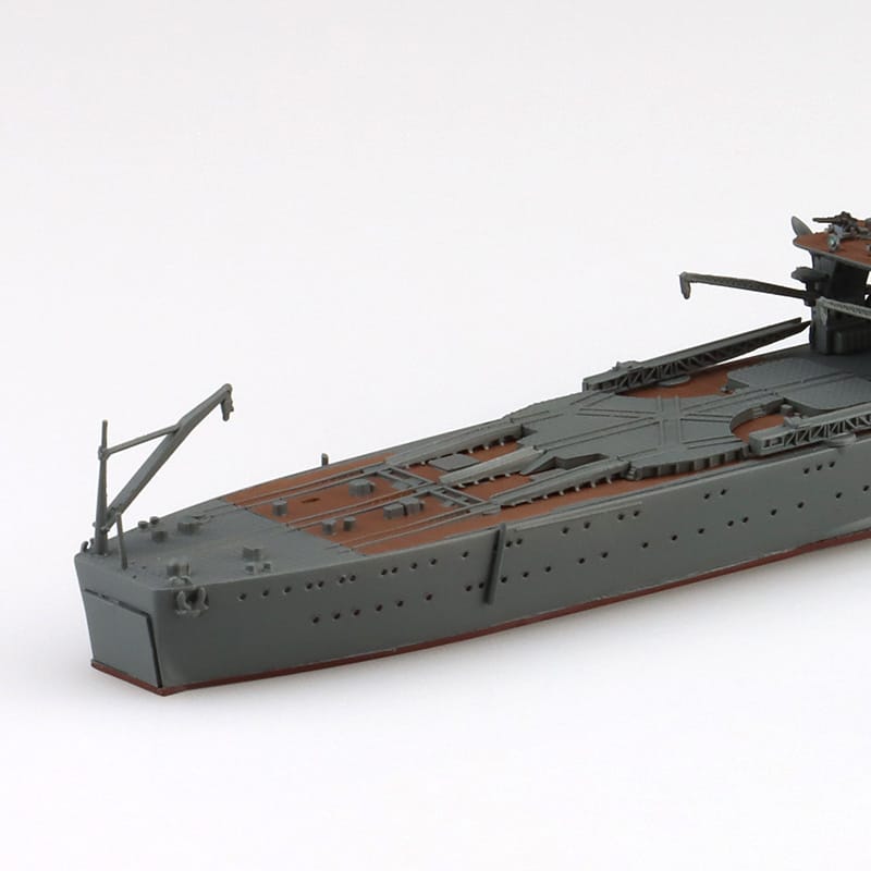 1/700　日本海軍 特殊潜航艇母艦 千代田