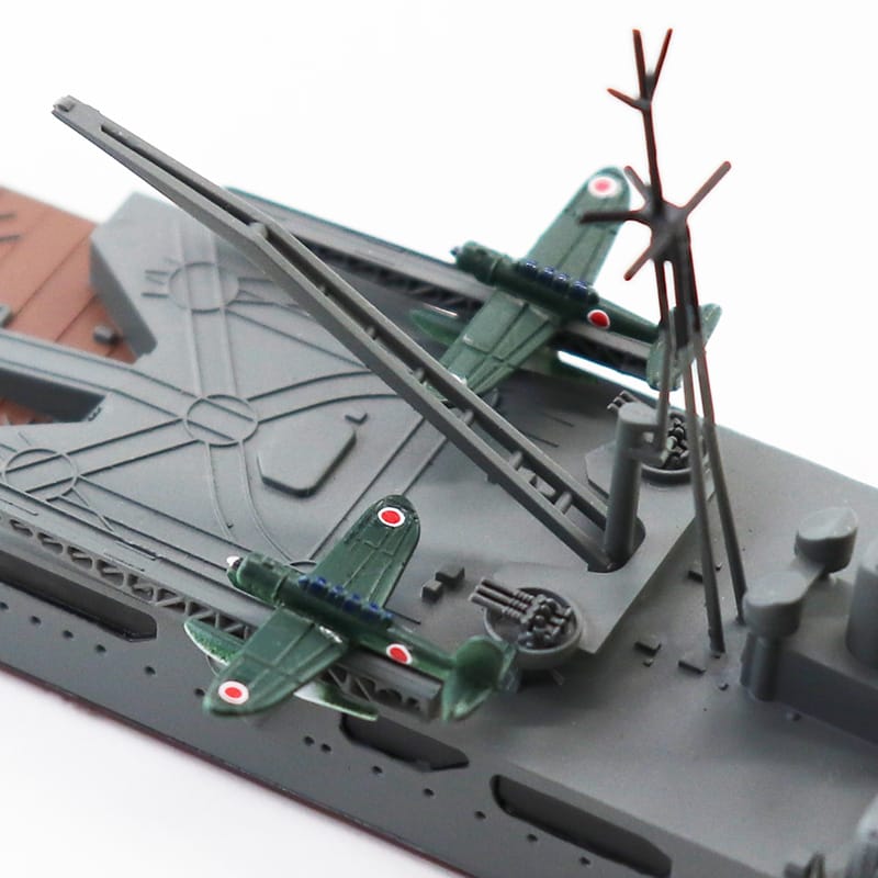 1/700　日本海軍 重巡洋艦 筑摩