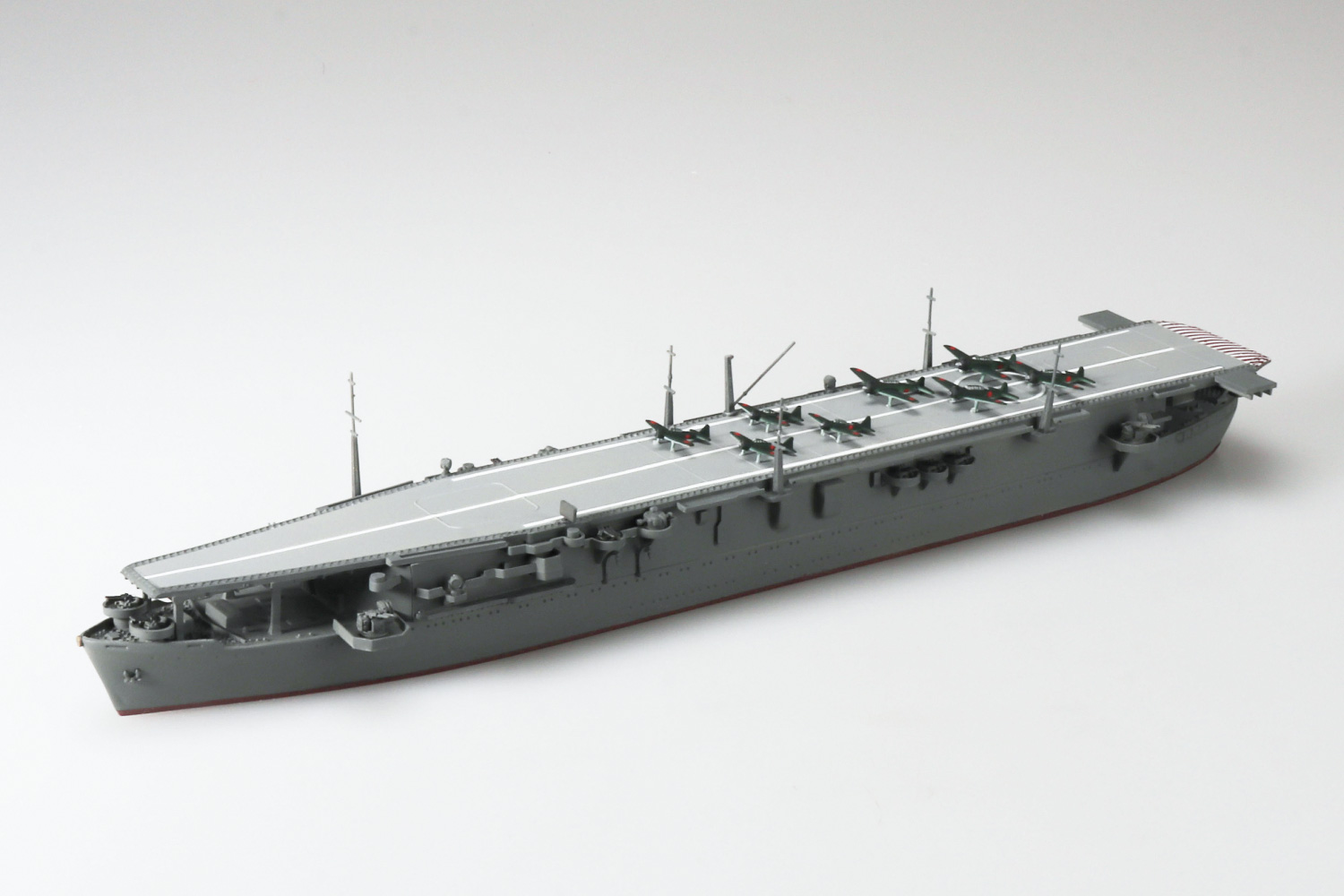 1/700　日本海軍 航空母艦 沖鷹
