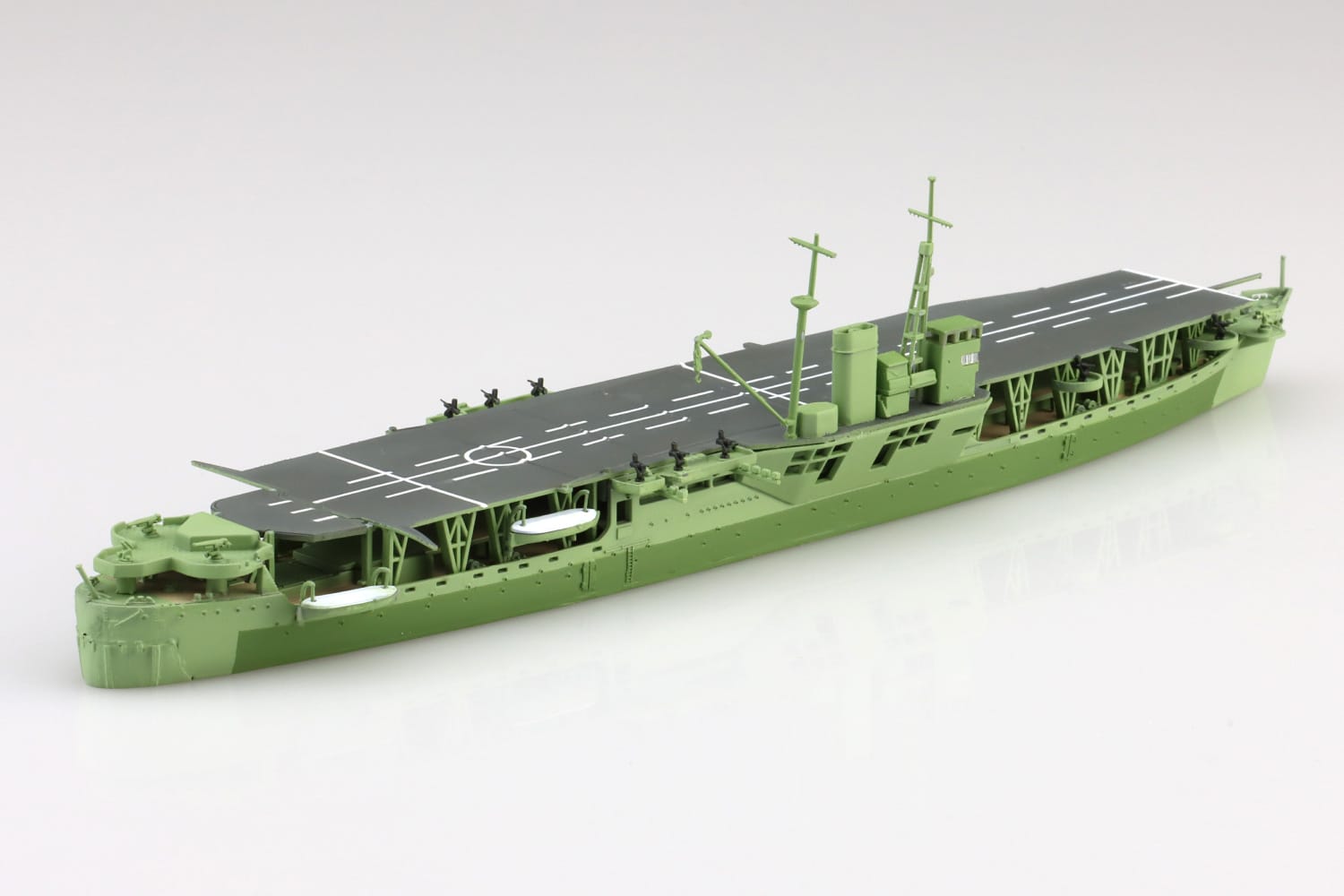 1/700　日本陸軍 丙型特殊船 あきつ丸