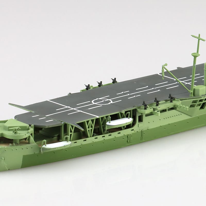 1/700　日本陸軍 丙型特殊船 あきつ丸