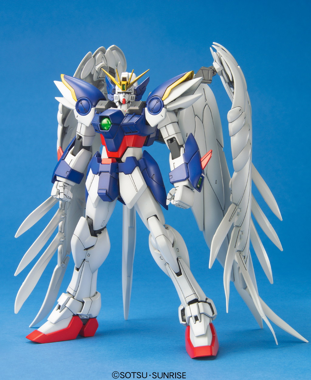 ＭＧ 1/100 ウイングガンダムゼロ（エンドレスワルツ版）