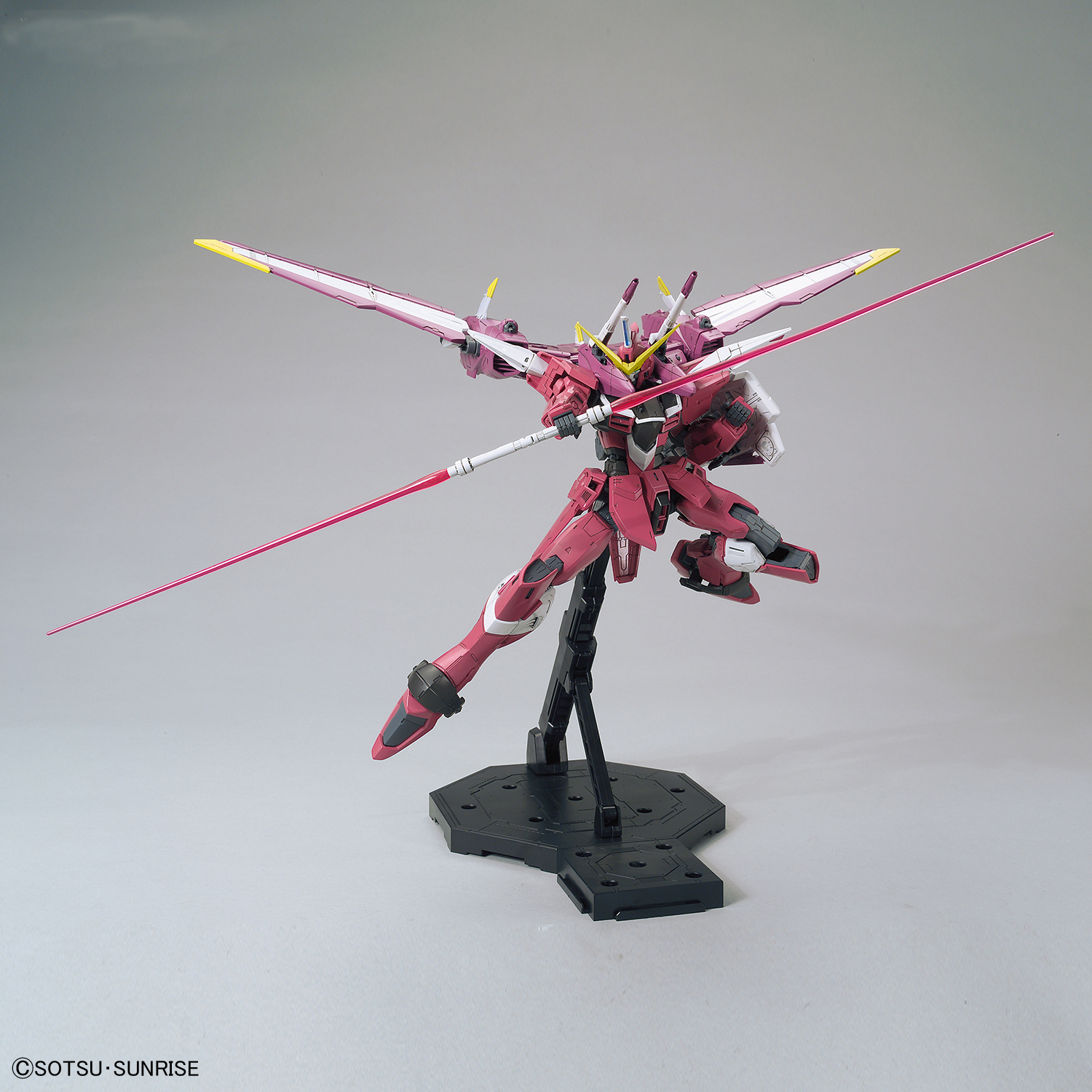 1/100　ＭＧ ジャスティスガンダム