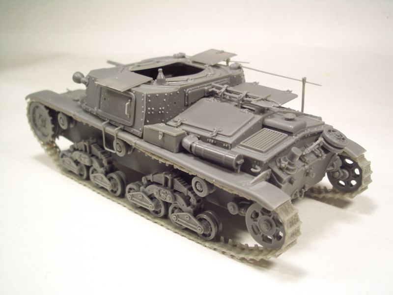 1/35 WWII伊 M14カルロアルマート指揮戦車 フルレジンキット