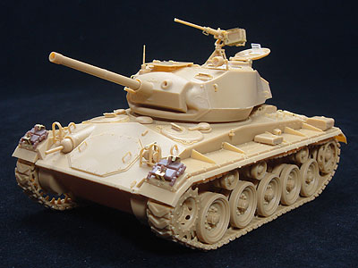 1/35 M24チャーフィー軽戦車フランス軍仕様(インドシナ戦争) [CB35166 