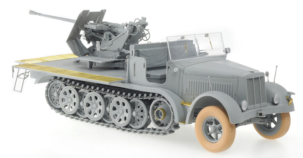 1/35 WW.II ドイツ軍 Sd.Kfz.7/2 8トンハーフトラック 3.7cm対空機関砲