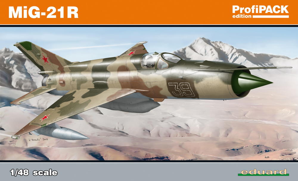 1/48 MiG-21R (プロフィパック)