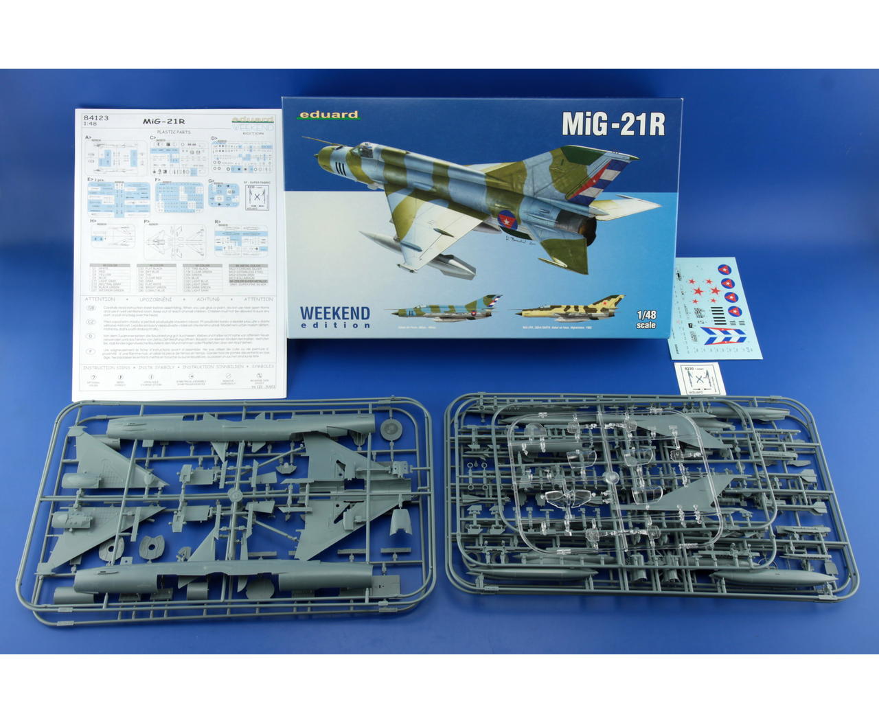 1/48　MiG-21R - ウインドウを閉じる
