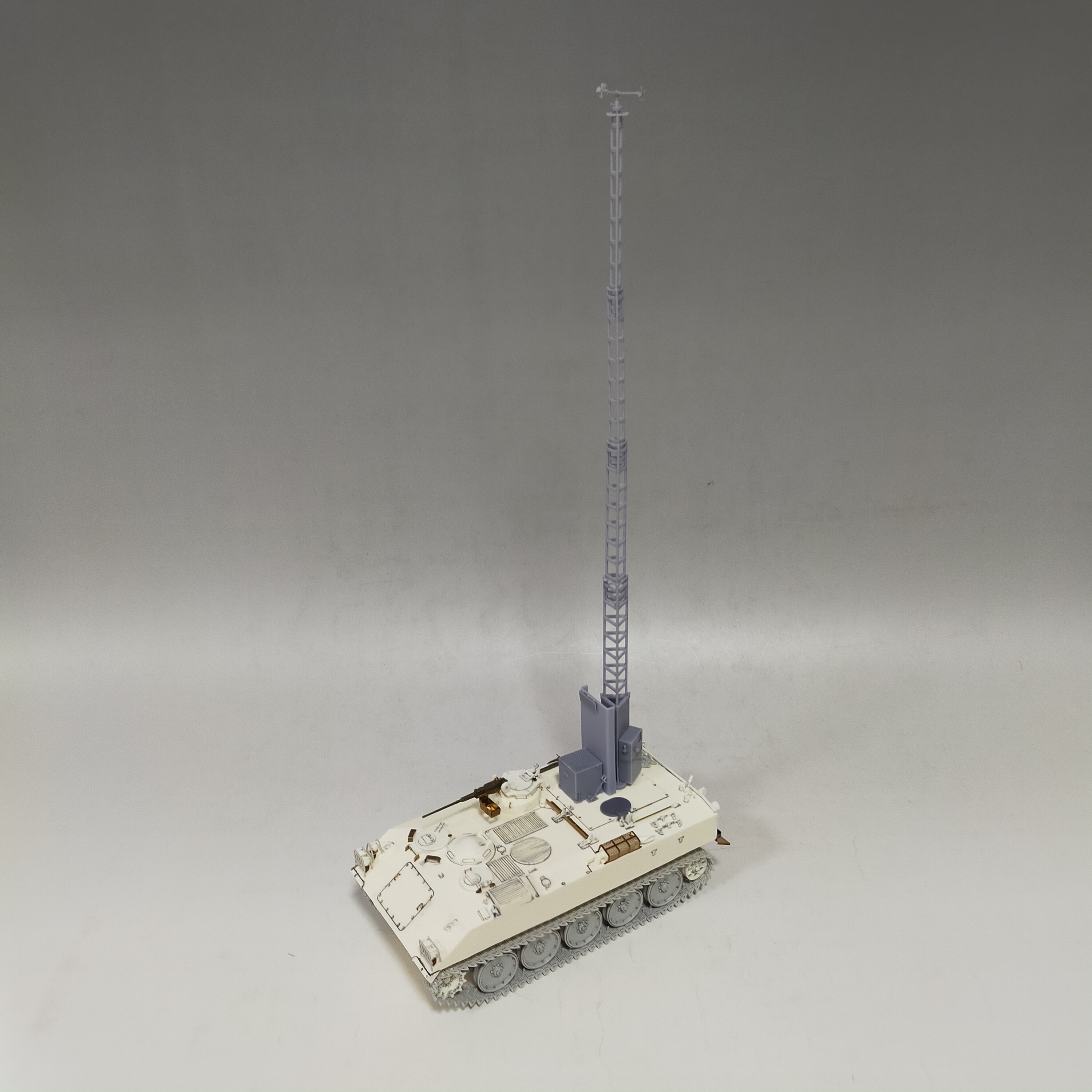1/35　75式自走地上風測定装置