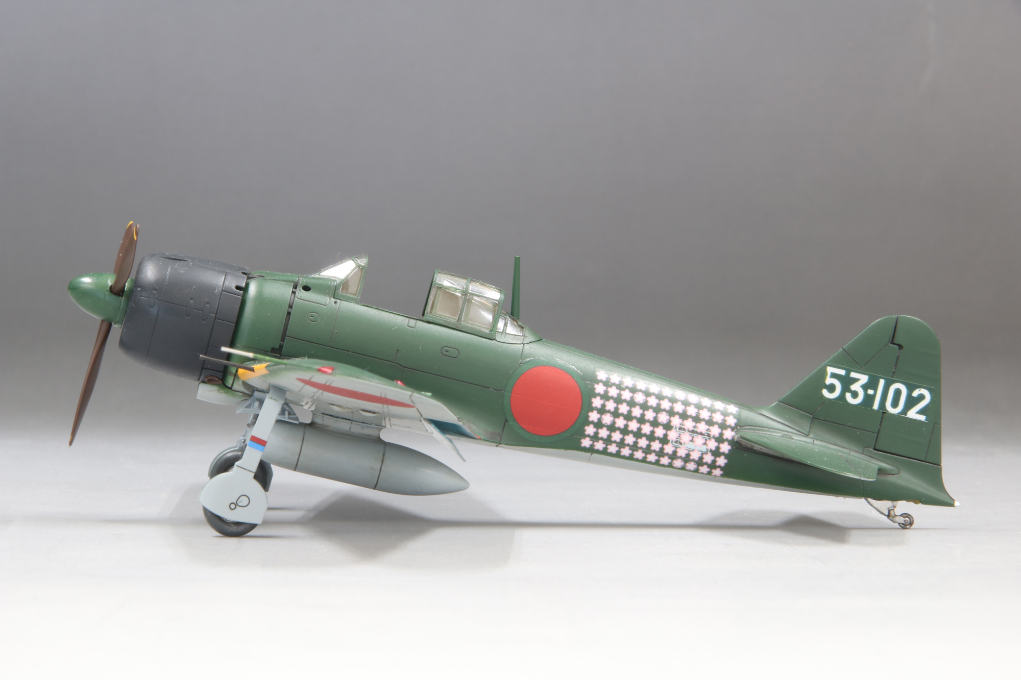 1/72 帝国海軍 零式艦上戦闘機 五二型 （三菱製・初期型）