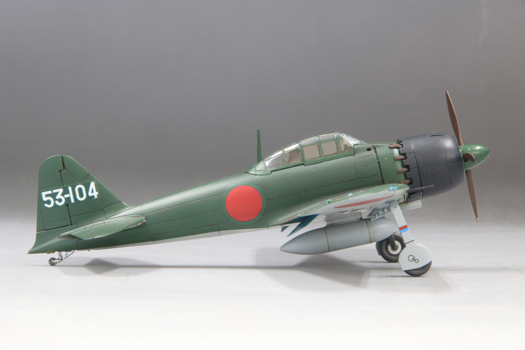 1/72 帝国海軍 零式艦上戦闘機 五二型 （三菱製・中期型）