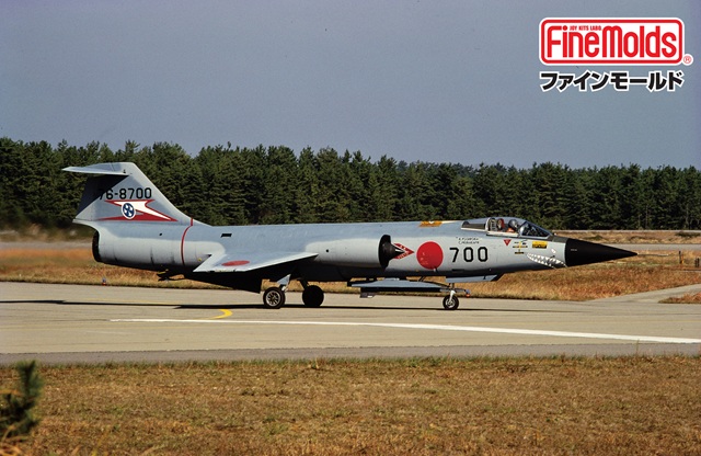 【予約する】　1/72　航空自衛隊 F-104J 戦闘機 “戦競”