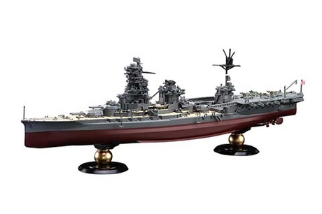 1/700　日本海軍航空戦艦 伊勢 フルハルモデル 特別仕様（エッチングパーツ付き）