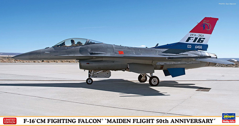 1/48　F-16CM ファイティング ファルコン “初飛行50周年記念”
