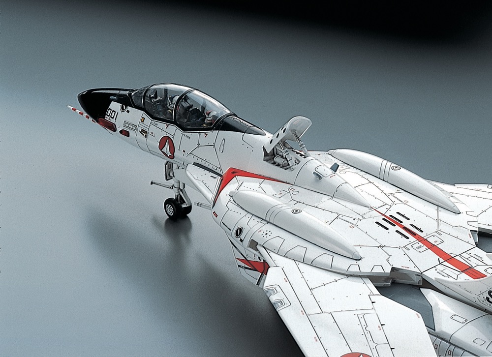1/72　VF-0B(可変翼複座型) “マクロスゼロ”