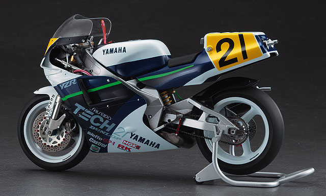 1/12　ヤマハ YZR500 (0WA8)“TECH21 1989”