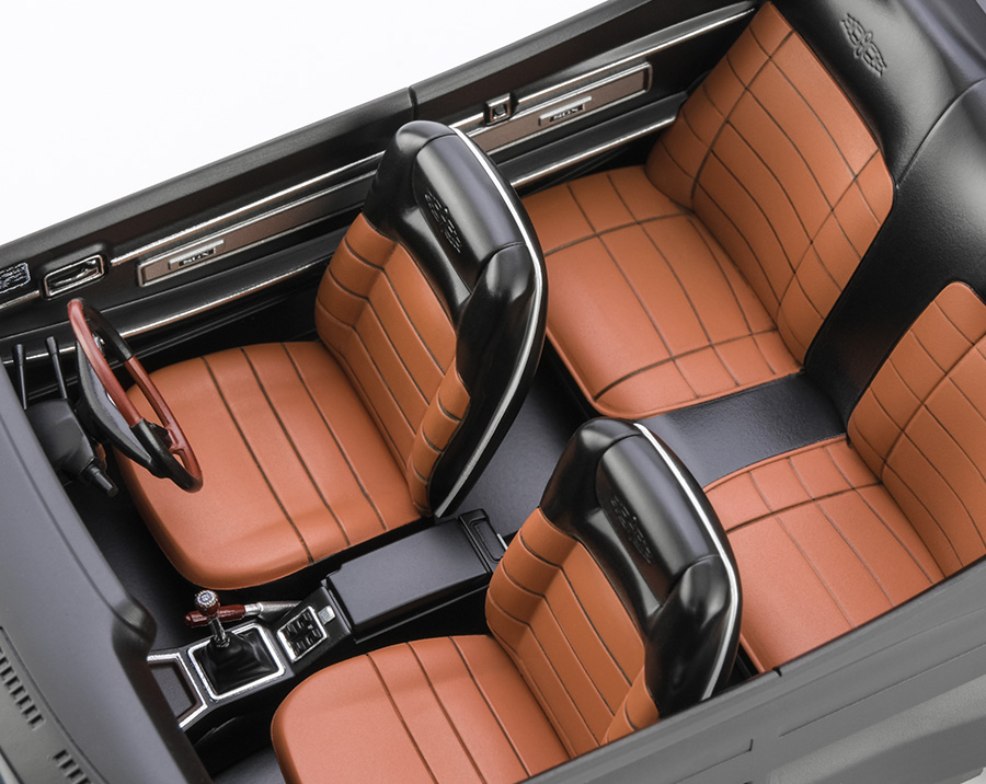 1/24　ニッサン ローレル HT 2000SGX （KHC130） 後期型 （1973）