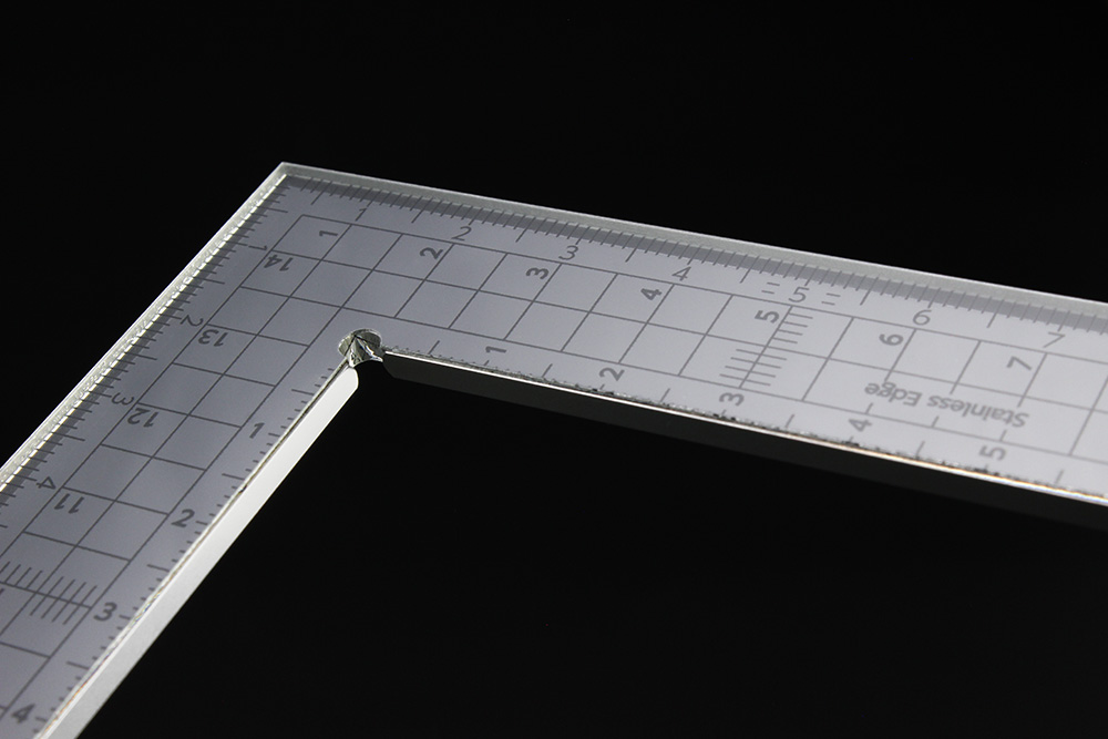 1/工具　カッティングスケール Ｌ字型 （15cm×9cm）【ステンレスエッジ加工】