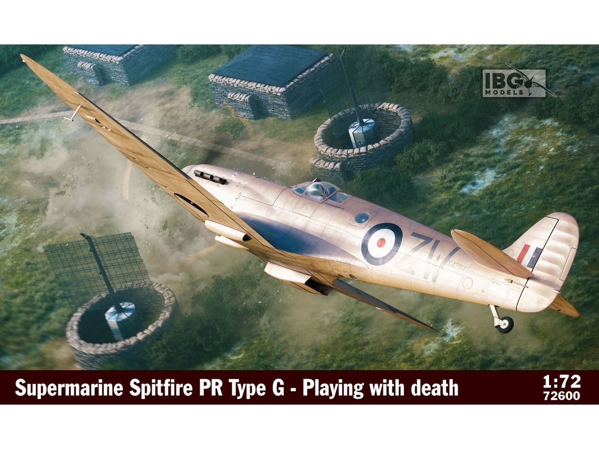 【予約する】　1/72 スピットファイア PR タイプG "死神との戯れ"