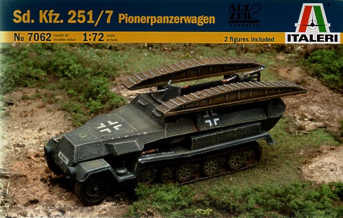 1/72　Sd.Kfz.251/7 Pionierpanzerwagen - ウインドウを閉じる