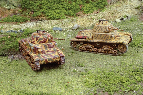 1/72　WW.II イタリア軍 カルロ・アルマートM13/40(2輌セット)