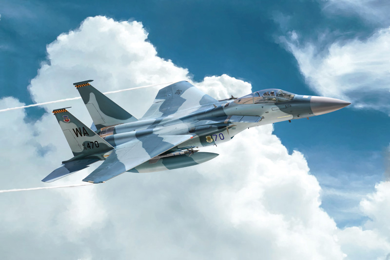 1/72 アメリカ空軍 F-15C イーグル 第65アグレッサー飛行隊 - ウインドウを閉じる