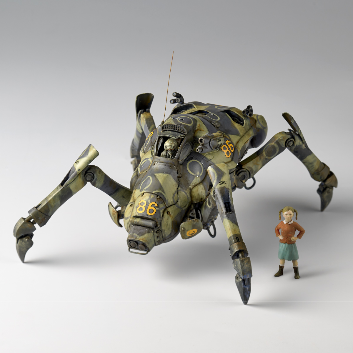 1/35　ARTPLA マシーネンクリーガー シュトゥルムケーファー＆パメラ・アムゼル