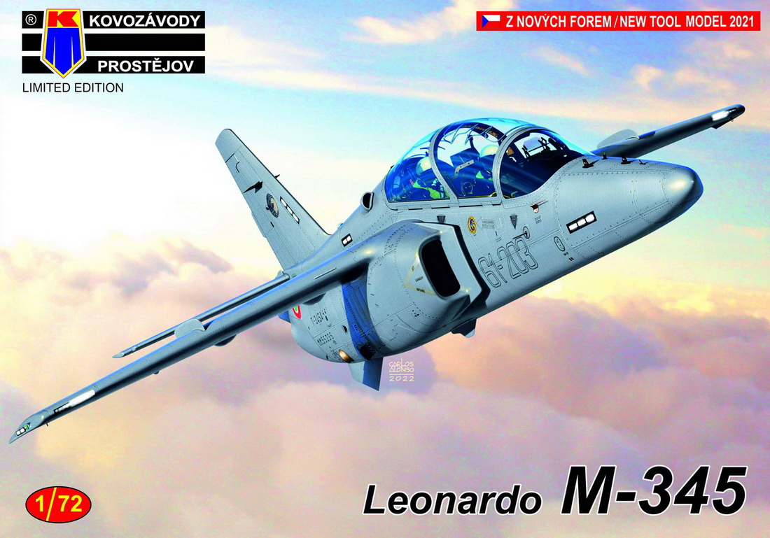 1/72 レオナルド M-345 ジェット練習機 - ウインドウを閉じる