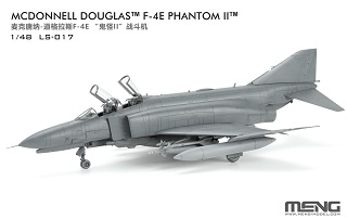 1/48　F-4E ファントムII 戦闘機 - ウインドウを閉じる