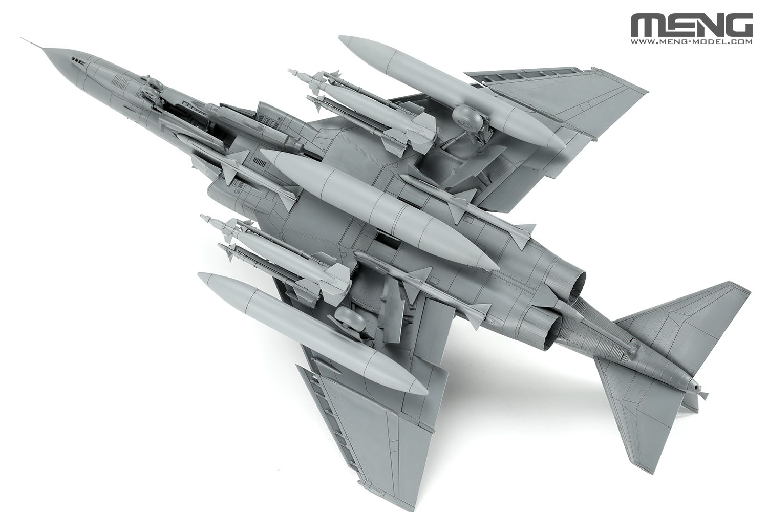 1/48　F-4E ファントムII 戦闘機