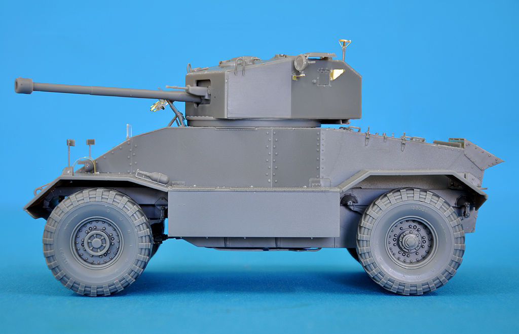 1/35　AEC Mk.II 装甲車 - ウインドウを閉じる