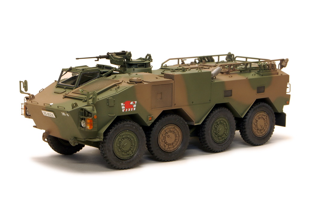 【予約する】　1/35 陸上自衛隊　96式装輪装甲車 A型/B型 2in1