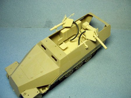 1/35　Sd.Kfz. 251/16 Ausf. D ” Flammwerfer” Conversion set for Ta - ウインドウを閉じる