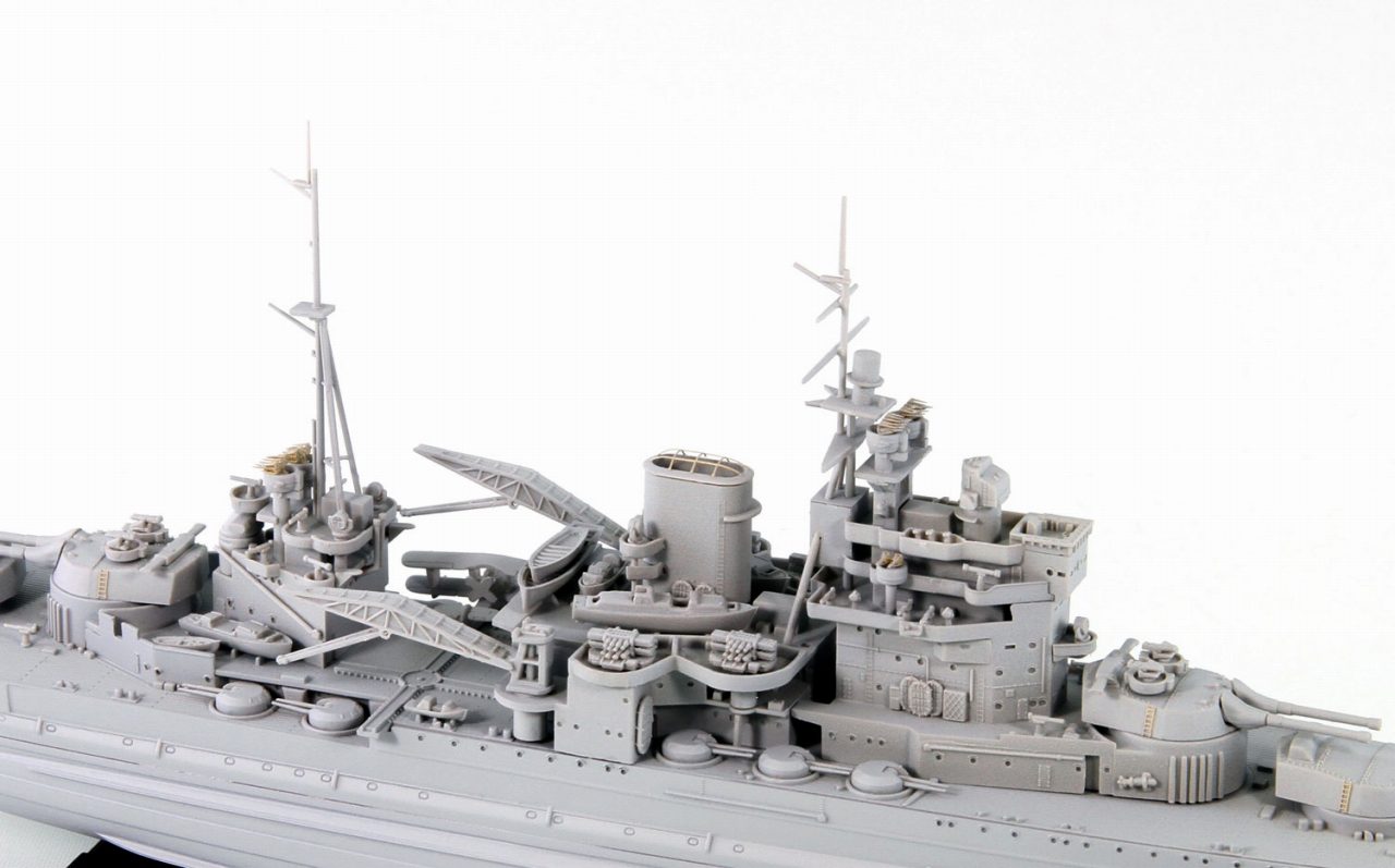 1/700 イギリス海軍 戦艦 クイーン･エリザベス 1941 - ウインドウを閉じる