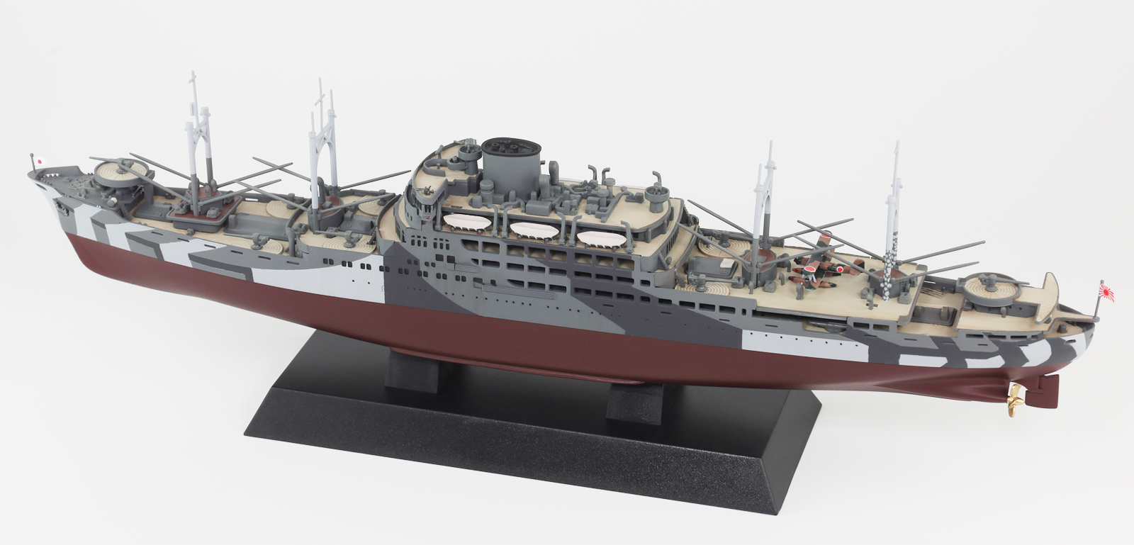 【予約する】　1/700 日本海軍 特設巡洋艦 報国丸 1941/1942