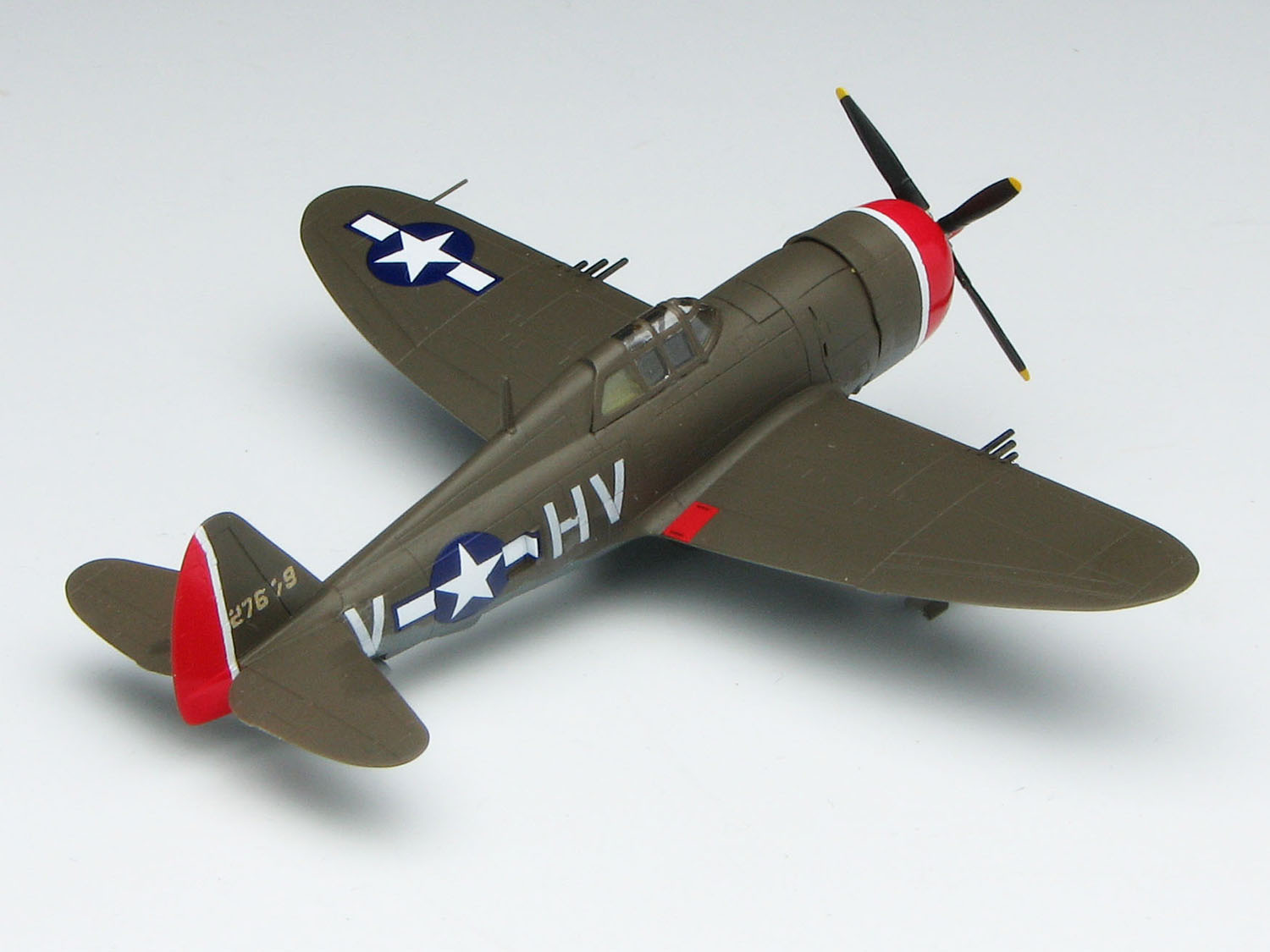 1/144 P-47D サンダーボルト レザーバック (2機セット)