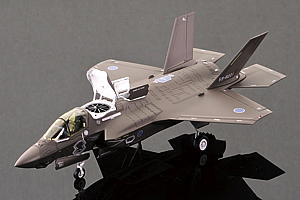 1/72 航空自衛隊 F-35B ライトニングII 新田原基地 第202飛行隊