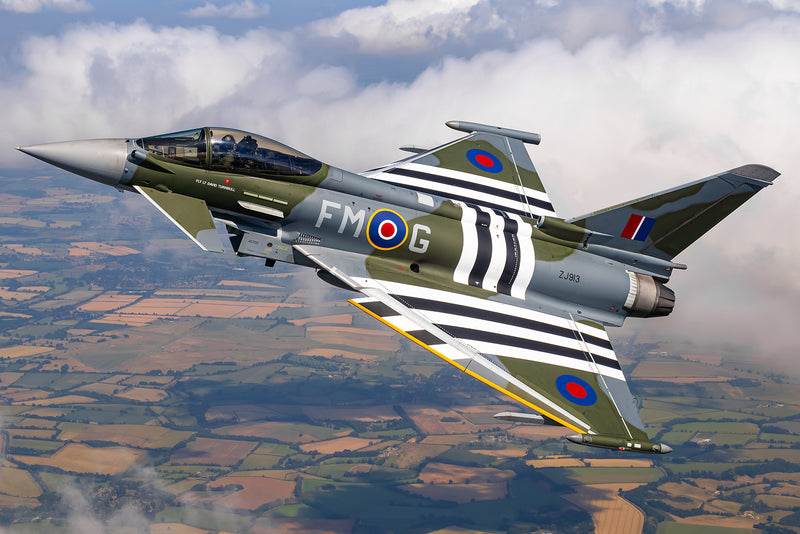 1/48　ユーロファイタータイフーン FGR.4