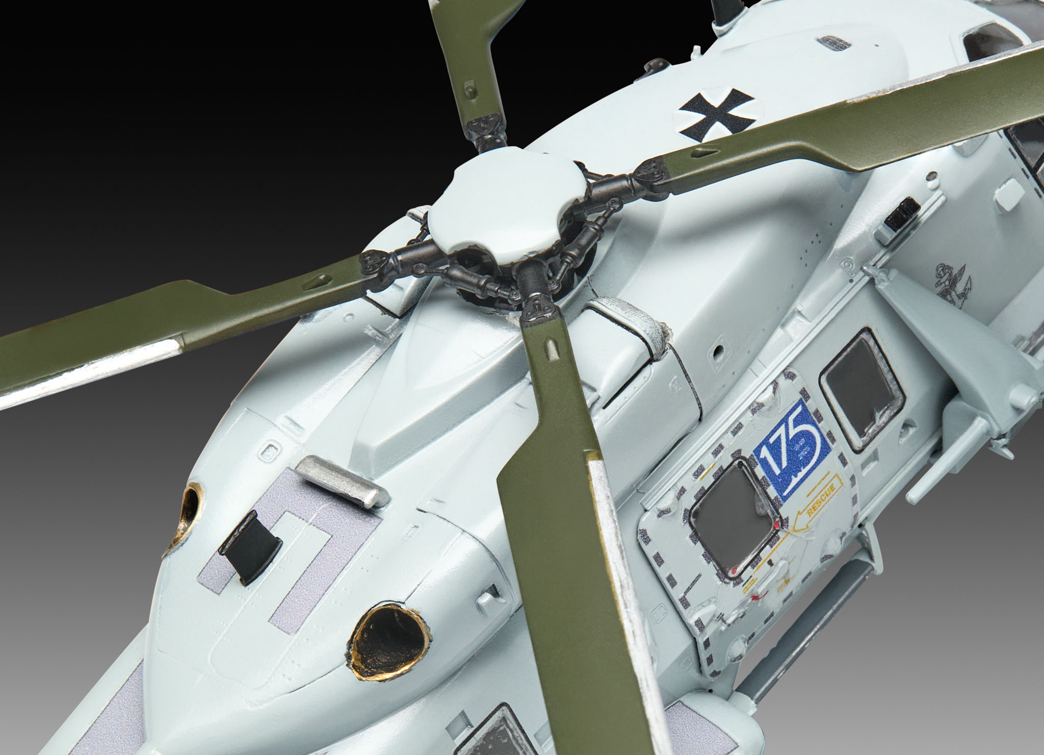 【予約する】　1/72　NH90 NFH "Navy"