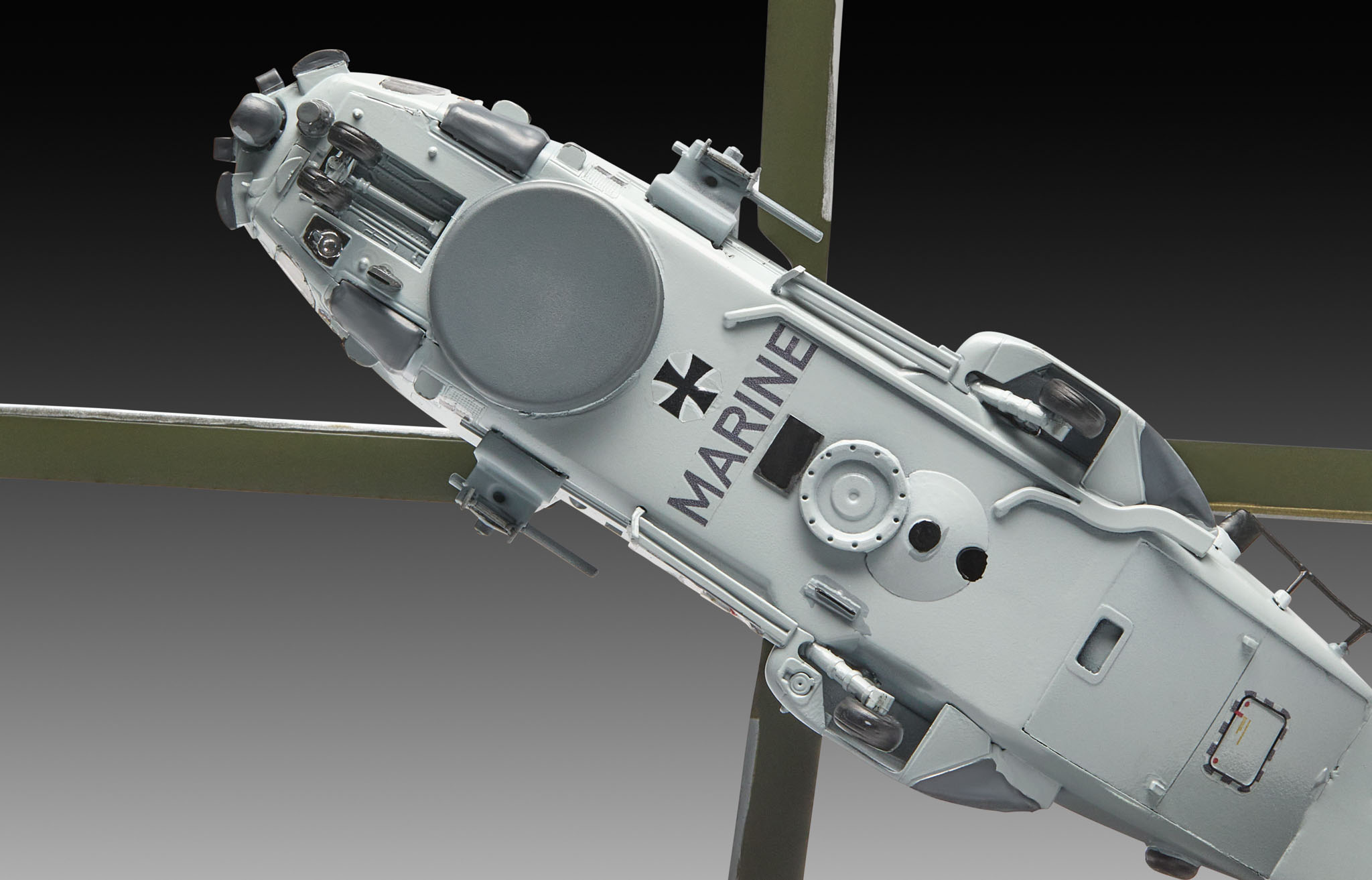 【予約する】　1/72　NH90 NFH "Navy"