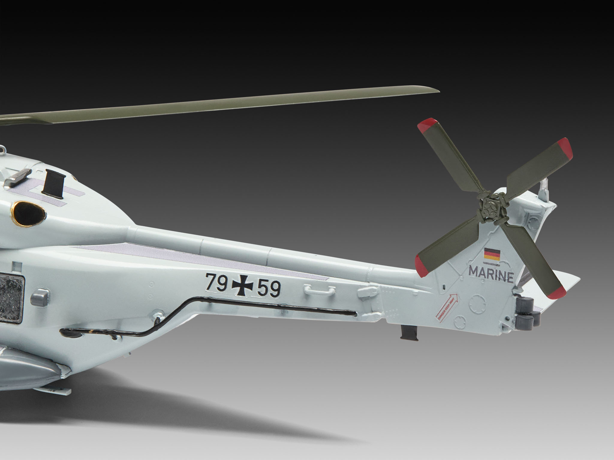 【予約する】　1/72　NH90 NFH "Navy"